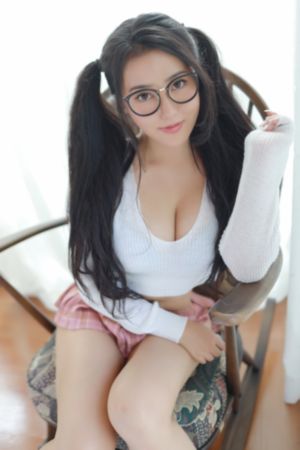女人脱了内裤露日B_4K韩国电影在线观看